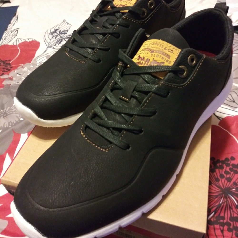 Levis shoes